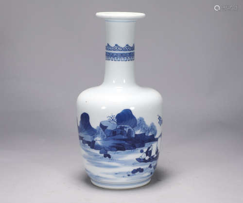 Qing Dynasty Kangxi blue and white landscape mallet bottle