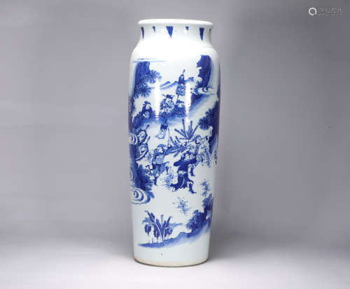 Chongzhen blue-and-white figure vase in Ming Dynasty.