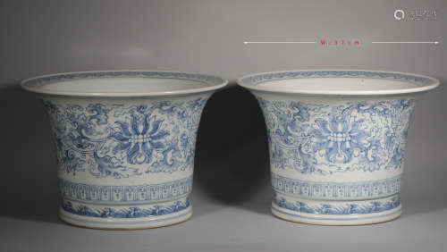 Pair Blue and White Jardiniere Qing Style