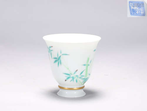Qing Dynasty Yongzheng pink flower cup