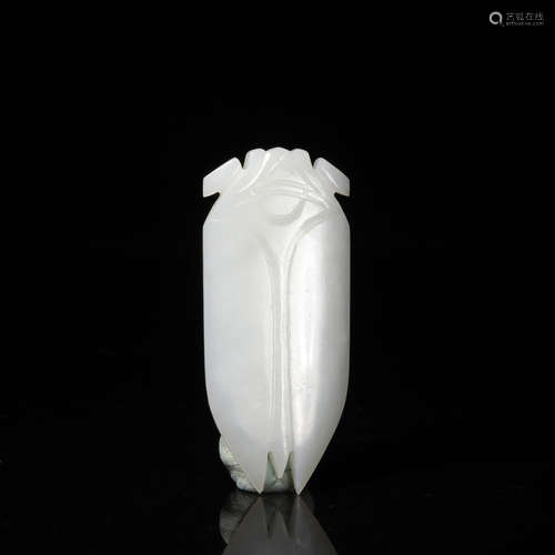 A Carved White Jade Cicada