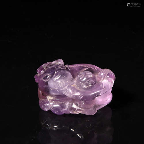 A Purple Crystal Figure Ornament