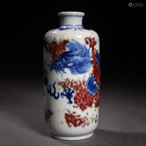 A Copper Red Glaze and Underglaze Blue Dragon Snuff Bottle