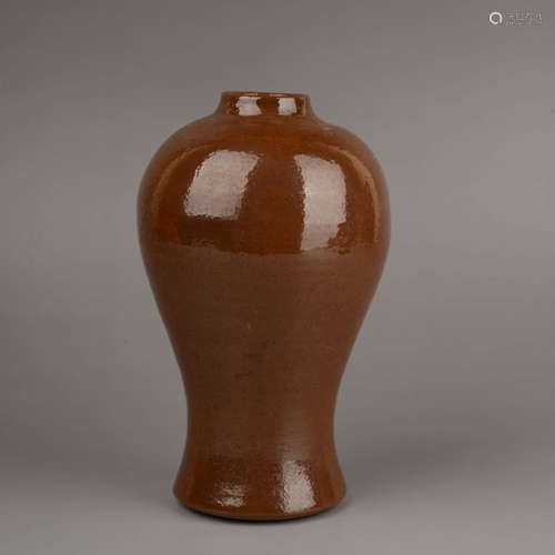 An Aubergine Glaze Meiping Vase