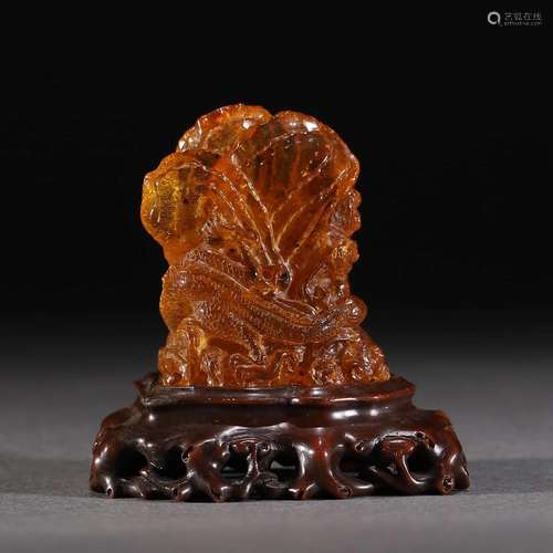 CARVED AMBER DECORATION BOULDER