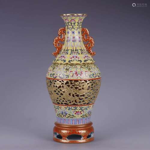 YELLOW-GROUND YANGCAI REVOLVING VASE