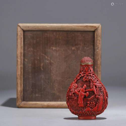 CARVED LACQUER FIGURE SNUFF BOTTLE