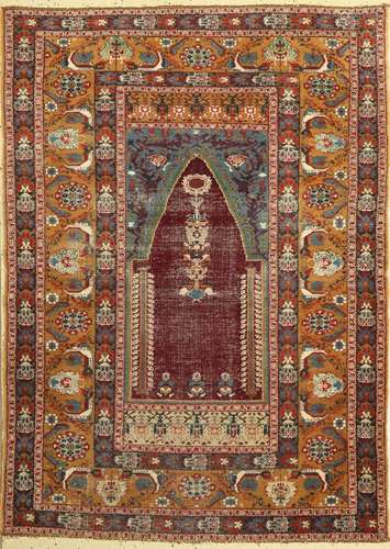 Ghiordes prayer rug fine, Turkey, around 1920 wool on