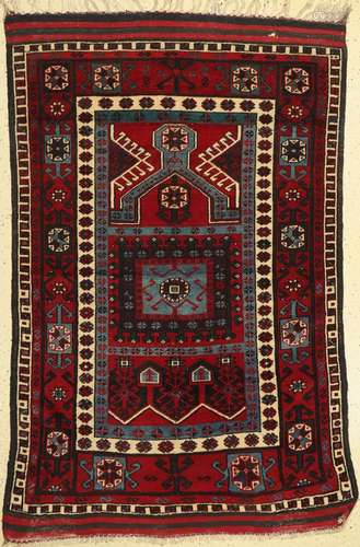 Karakecheli prayer rug, Turkey, around 1940, wool on