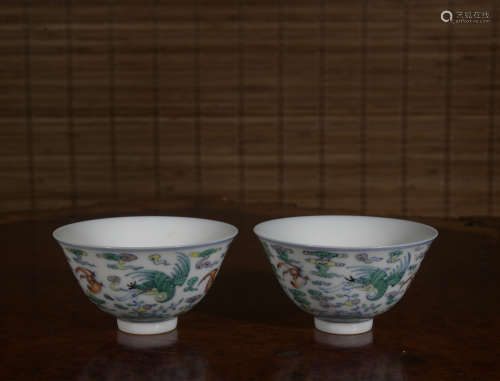 A pair of Dou cai cup