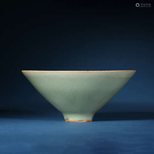 Song Dynasty, Celadon Douka Tea Cup