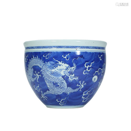 Qing Dynasty,Blue and White Roll Cylinder