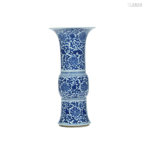 Qing Dynasty,Blue and White Flower Pattern Goblet