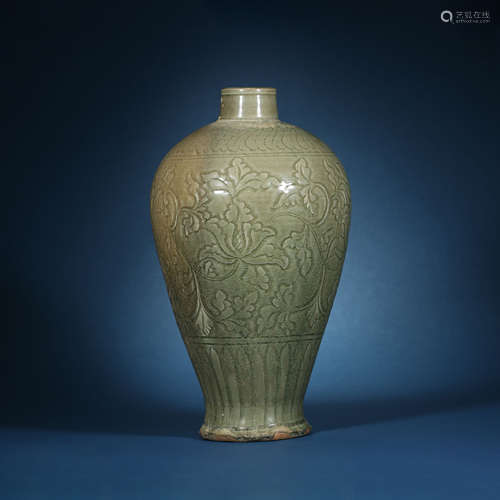 Song Dynasty, Celadon Prunus Vase