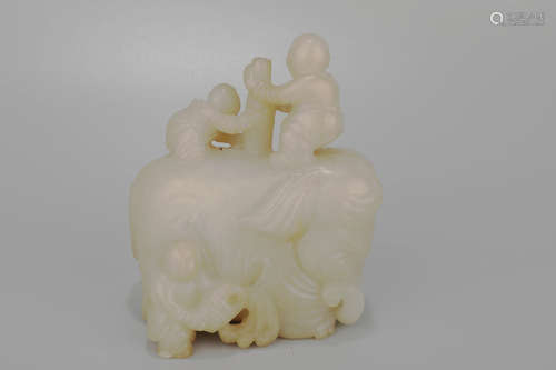 A Jade Children Washing Elephant Figure Ornament