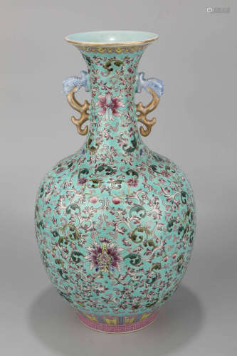 A Green Base Flower Pattern Double Ear Porcelain Vase