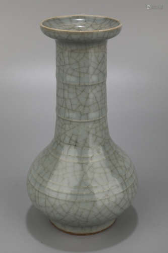 A Longquan Kiln Porcelain Vase