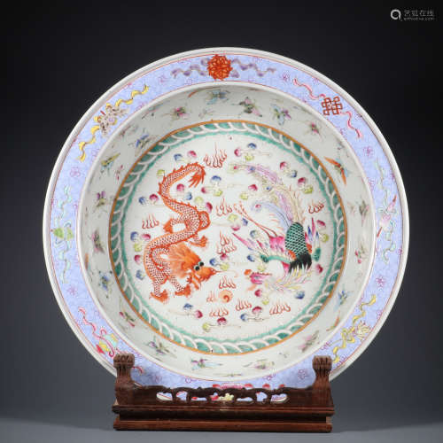 A Famille Rose Dragon with Phoenix Porcelain Plate