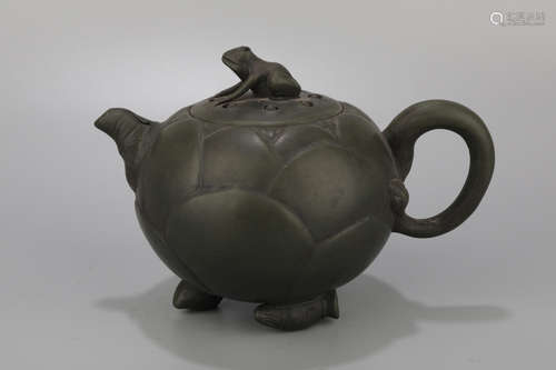 A Purple Clay Tea Pot