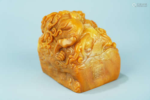 A Shoushan Tianhuang Stone Dragon Seal