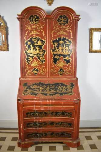 Cabinet en bois laqué rouge à décor doré au chinois en réser...