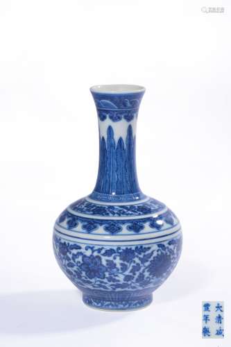 A BLUE AND WHITE BOTTLE VASE, MAKE AND PERIOD OF XIANFENG