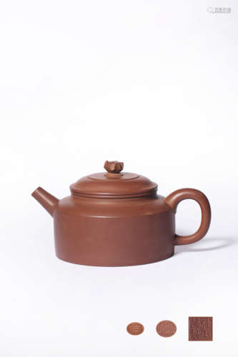 A ZISHA TEAPOT