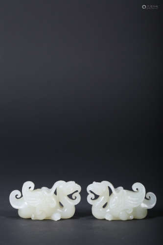 A CARVED WHITE JADE PHOENIX,QING DYNASTY