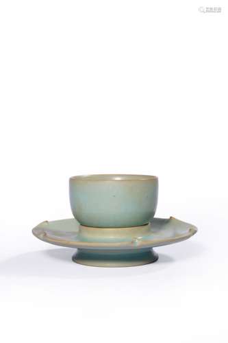 A RU-TYPE CUPSTAND,SONG DYNASTY