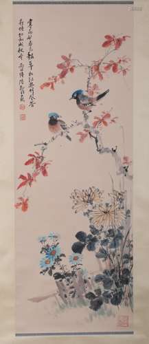 A FLOWER AND BIRD PAINTING 
PAPER SCROLL
LU YANGFEI  MARK