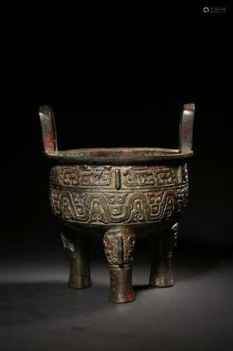 A BRONZE RITUAL TRIPOD FOOD, WAEEING STATES PERIOD