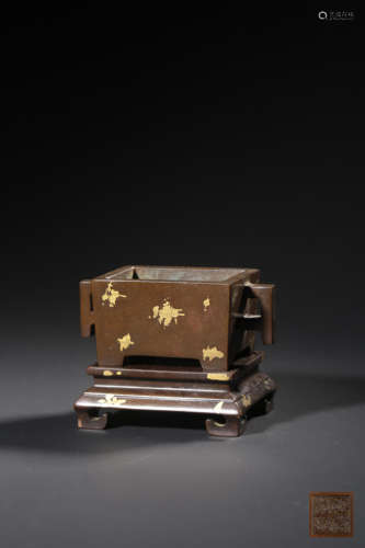 A GOLD SPLASHED BRONZE CENSER,QING DYNASTY