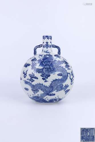 Qianlong Period Blue And White Porcelain 