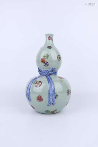 Famille Rose Porcelain Gourd Shaped Bottle, China