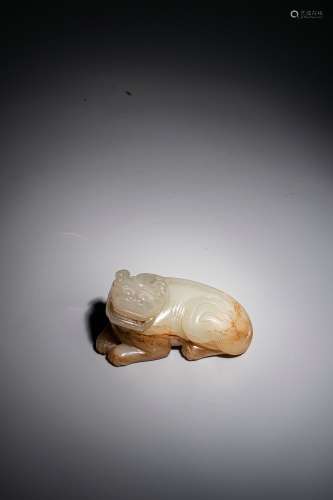 Qing Dynasty Hetian Jade Fortunate Animal Paperweight , Chin...