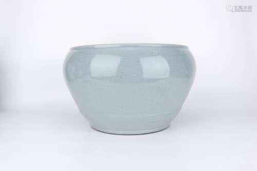 Yongzheng Period Blue Glaze Porcelain Vat, China