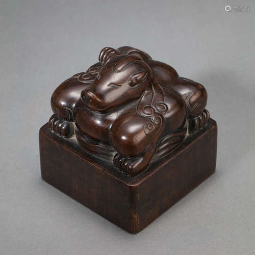 CHINESE QING DYNASTY SANDALWOOD CARVED SEAL