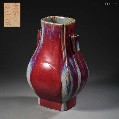 CHINA'S QING DYNASTY AND TONGZHI PERIOD PURPLE GLAZED VASE