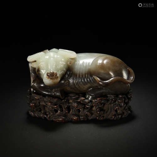 CHINESE QING DYNASTY HETIAN JADE COW