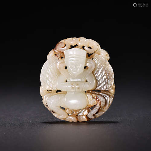 CHINESE QING DYNASTY HETIAN JADE PENDANT