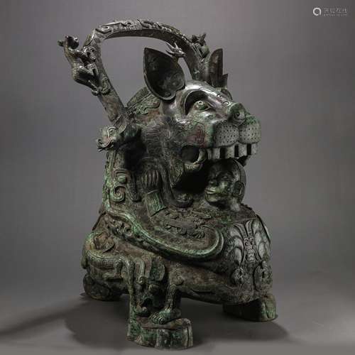 CHINESE WESTERN ZHOU DYNASTY BRONZE BEAST