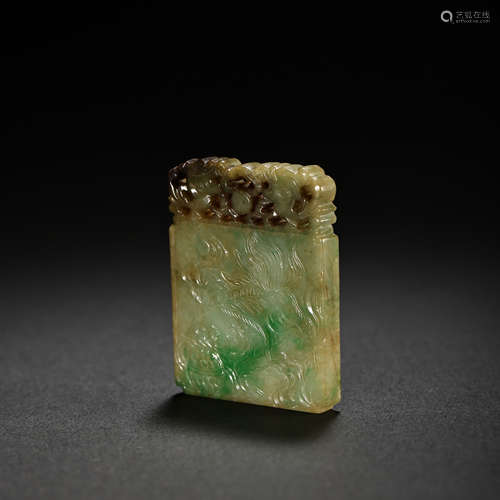 CHINESE QING DYNASTY JADEITE PLAQUE