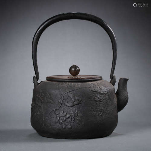 JAPANESE IRON KETTLE