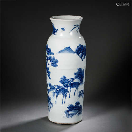 CHINESE QING DYNASTY BLUE AND WHITE PORCELAIN VASE