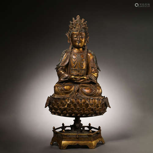 CHINESE MING DYNASTY GILT BRONZE BUDDHA STATUE