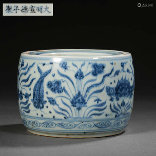 BLUE AND WHITE CRICKET JAR IN XUANDE PERIOD OF MING DYNASTY,...