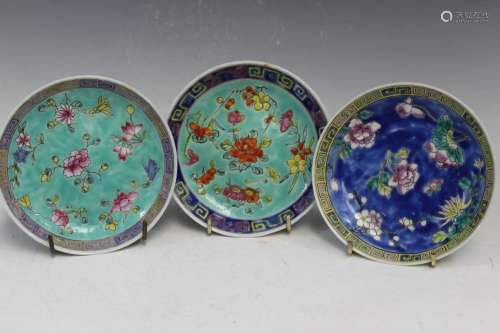 Three Chinese Famille Rose Porcelain Dishes