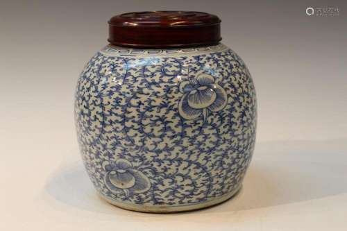 Chinese Blue and White Porcelain Jar with Wooden Cover