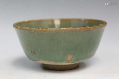 Chinese Celadon Porcelain Bowl