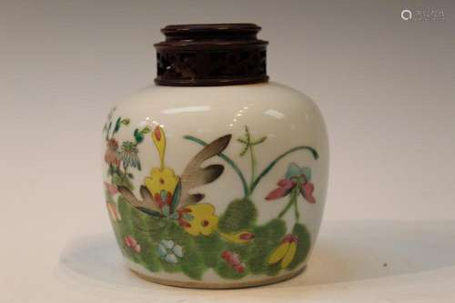 Chinese Famille Rose Porcelain Jar with Wood Lid